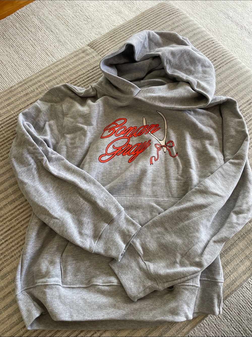 Conan Gray Script-Logo Hoodie - Pullover Sweatshirt
